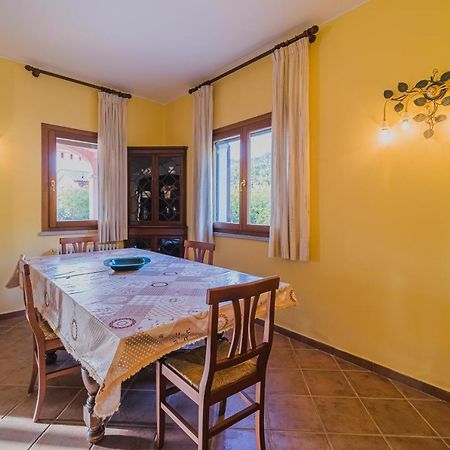 Villa Doddy Nei Pressi Di Barbarossa Porto Azzurro Exterior photo