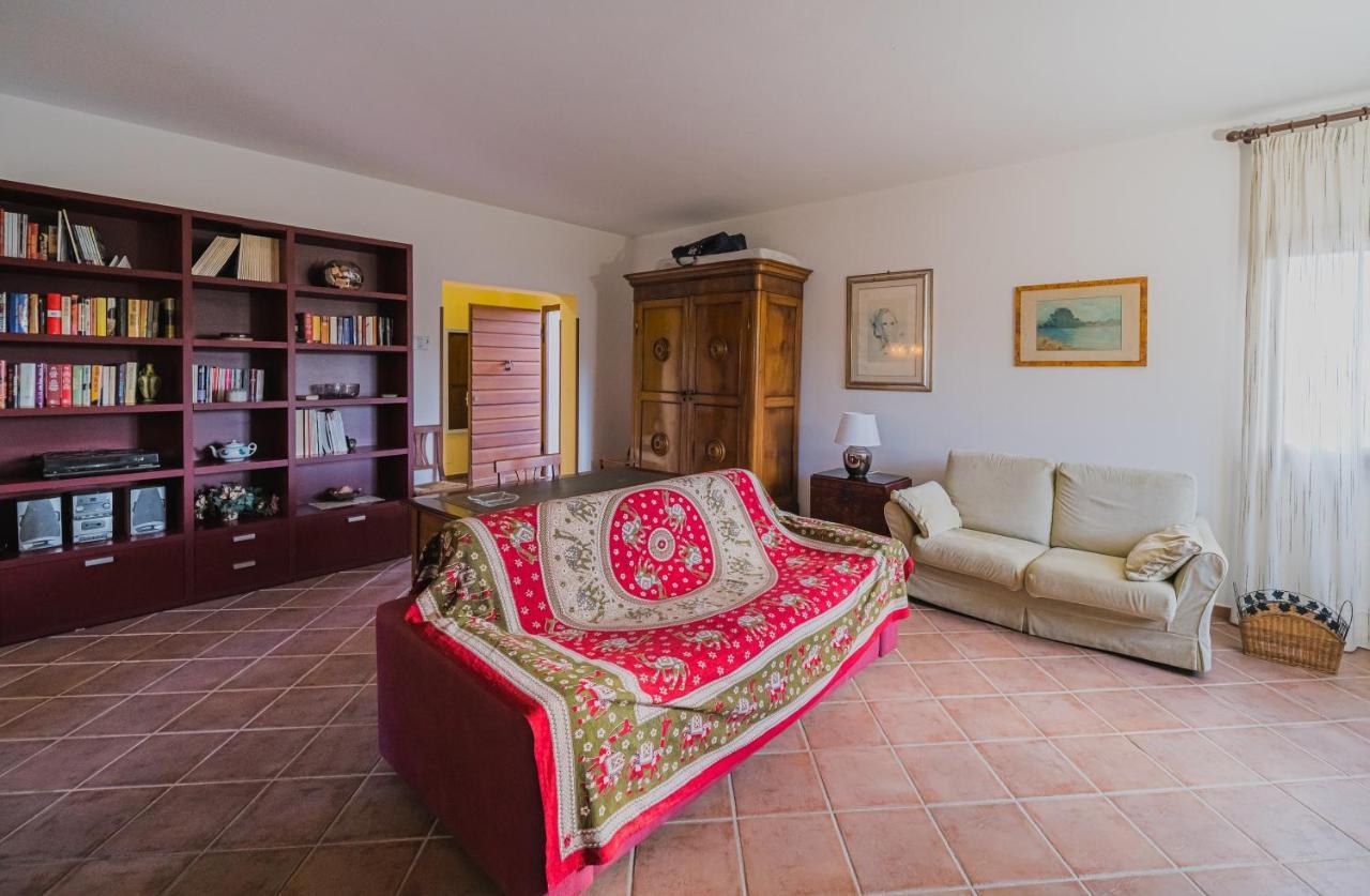 Villa Doddy Nei Pressi Di Barbarossa Porto Azzurro Exterior photo