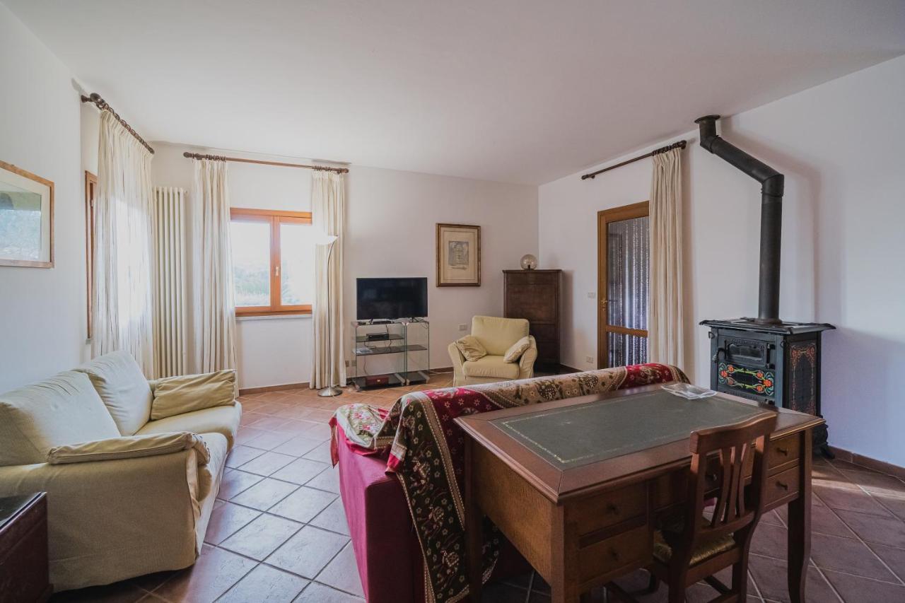 Villa Doddy Nei Pressi Di Barbarossa Porto Azzurro Exterior photo