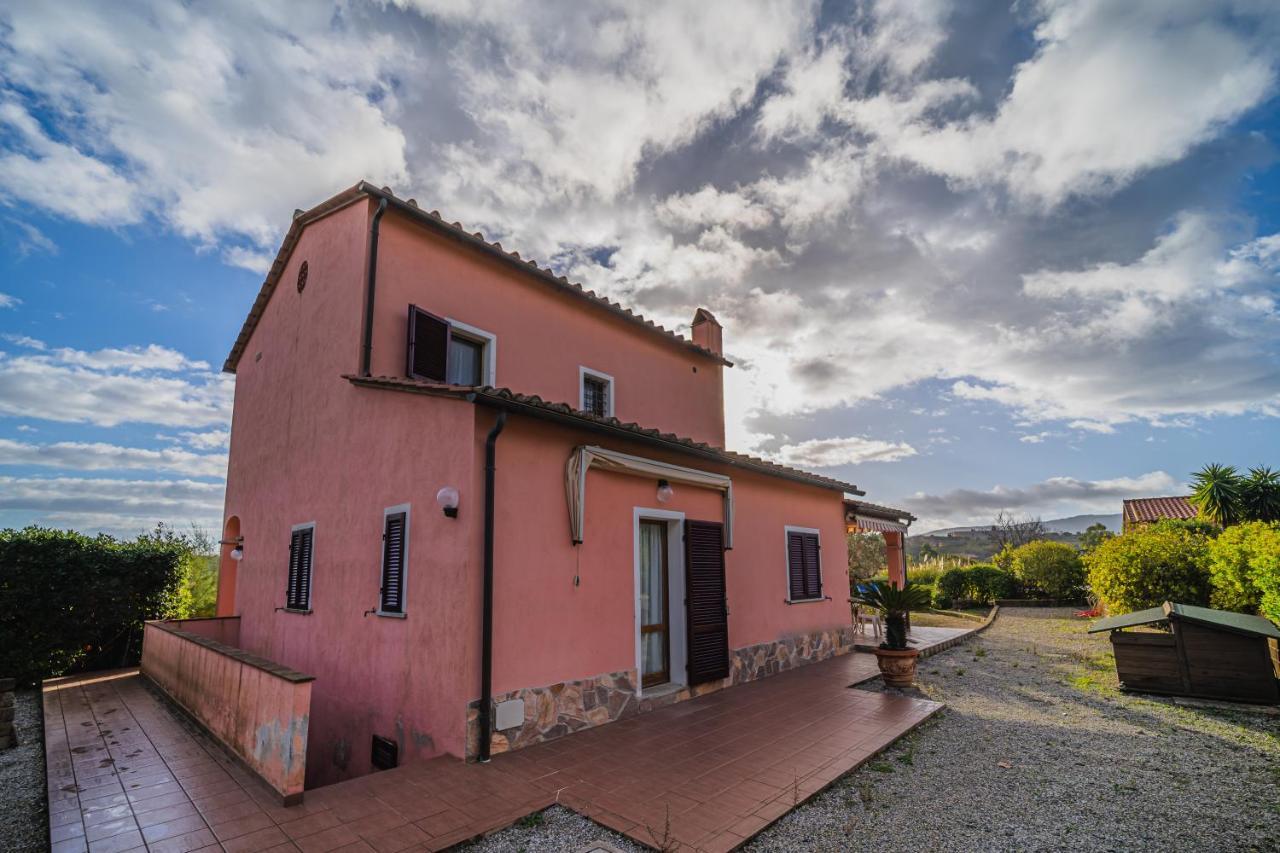 Villa Doddy Nei Pressi Di Barbarossa Porto Azzurro Exterior photo