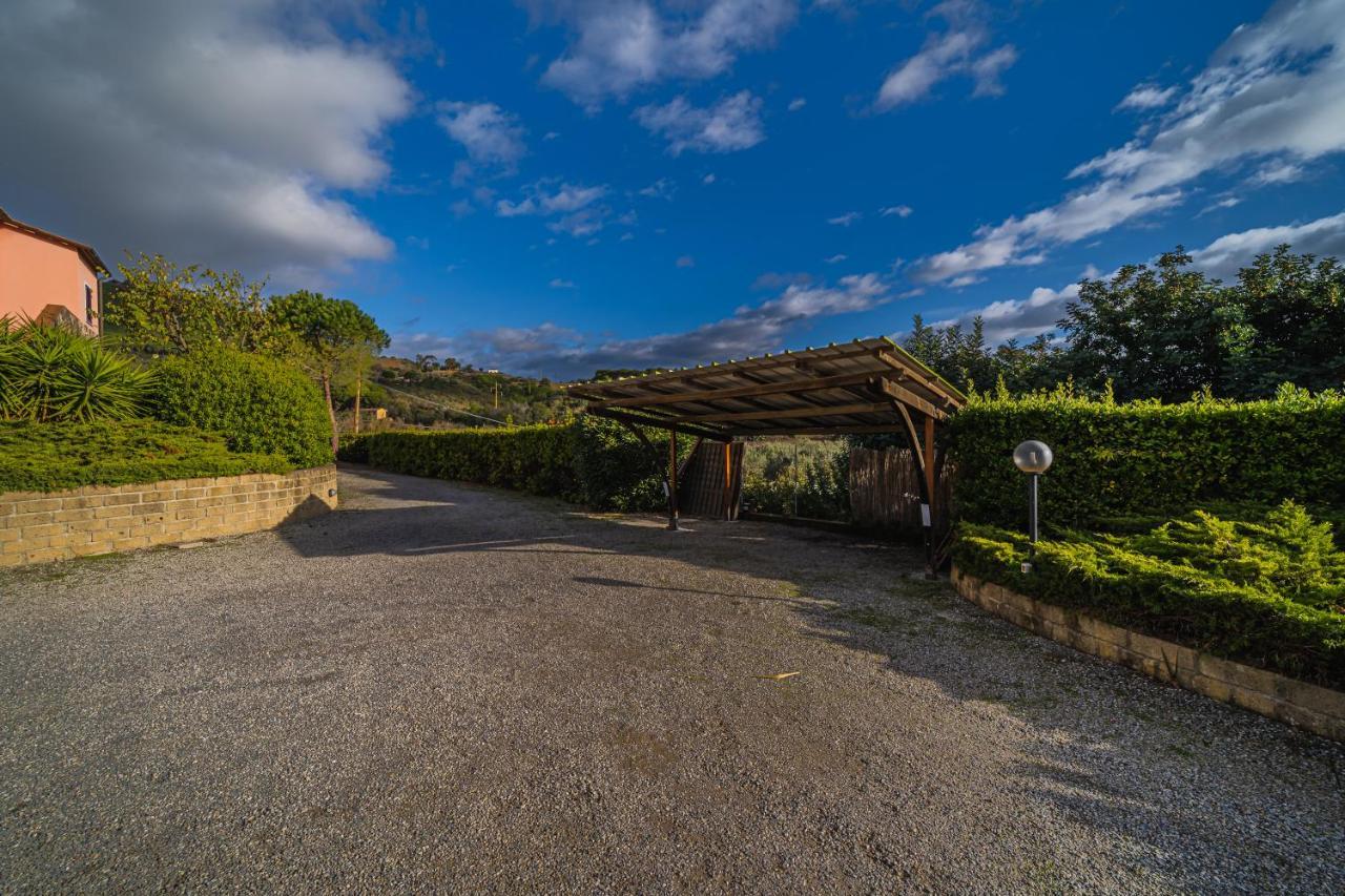 Villa Doddy Nei Pressi Di Barbarossa Porto Azzurro Exterior photo